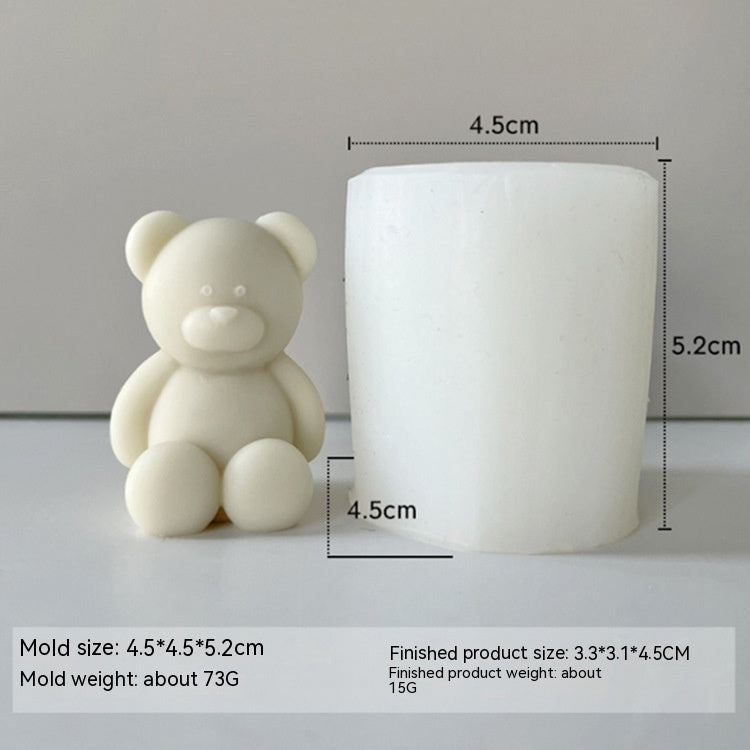 Silicone mold for DIY aromatic bear-shaped candle ornaments by Aiqi, perfect for handmade aromatherapy candles.