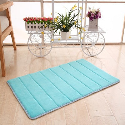 RenFan memory cotton bathroom carpet with plush, absorbent surface and non-slip backing for comfortable bathroom use.