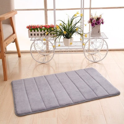 RenFan memory cotton bath mat with plush, absorbent surface and non-slip backing for bathroom comfort and safety.