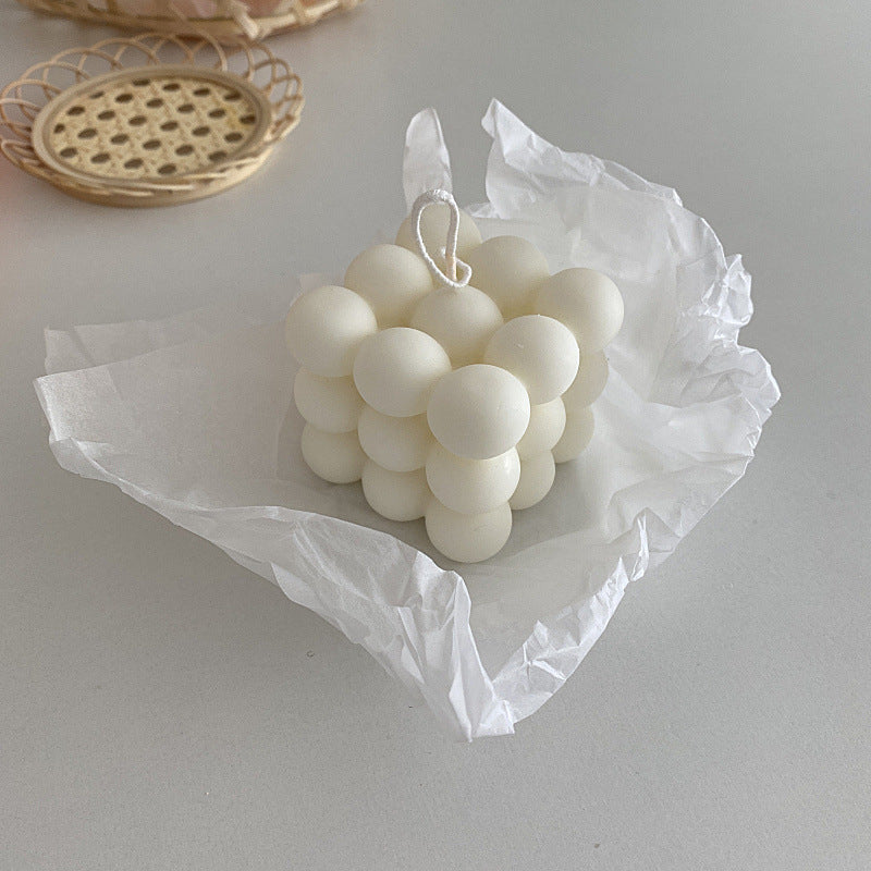 RenFan fruit-shaped aromatherapy candle ornament showcasing a simple, decorative 香薰 candle for home fragrance and relaxation.