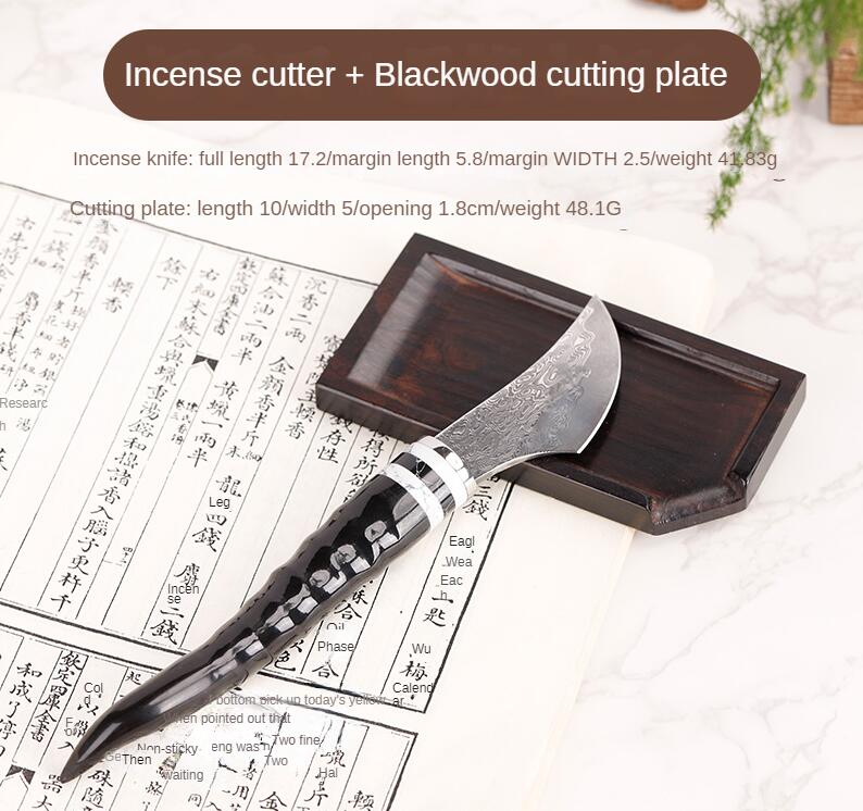Portable Damascus steel sheep horn incense knife, ideal for incense supply and kitchen use, with a sleek and durable design.