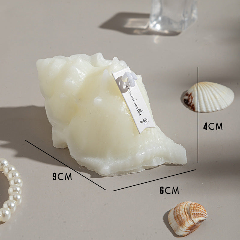 RenFan conch shell aromatherapy candle gift, natural 香薰 candle with a decorative conch shell design for relaxation.